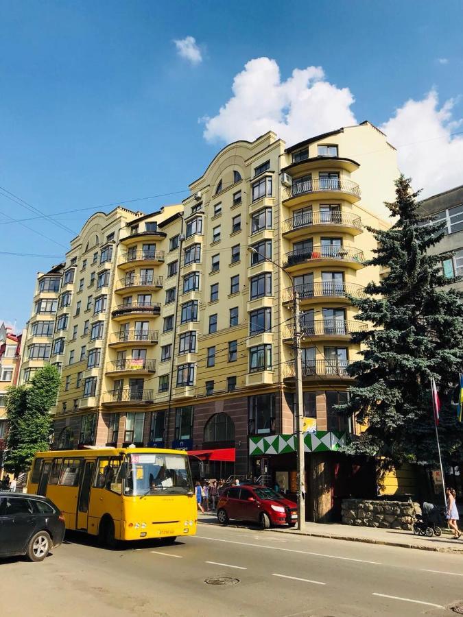 Apartaments Sichovyh Strilciv 68A Ивано-Франкивск Екстериор снимка