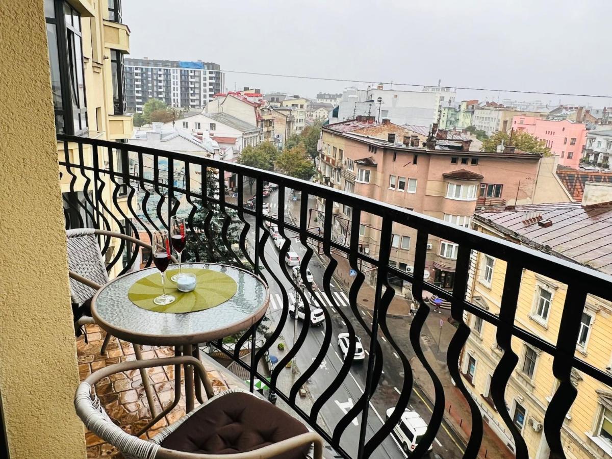 Apartaments Sichovyh Strilciv 68A Ивано-Франкивск Екстериор снимка