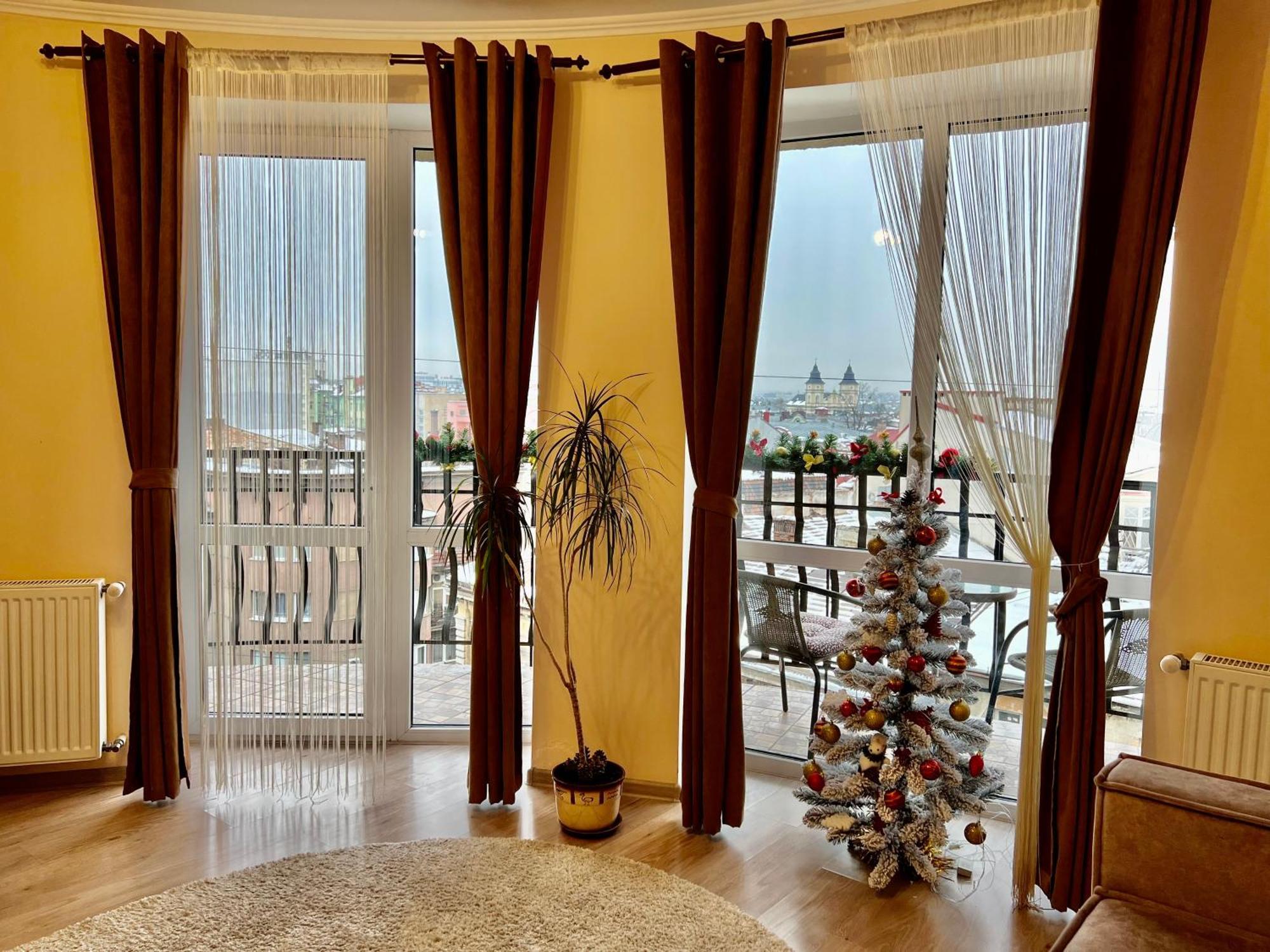 Apartaments Sichovyh Strilciv 68A Ивано-Франкивск Екстериор снимка