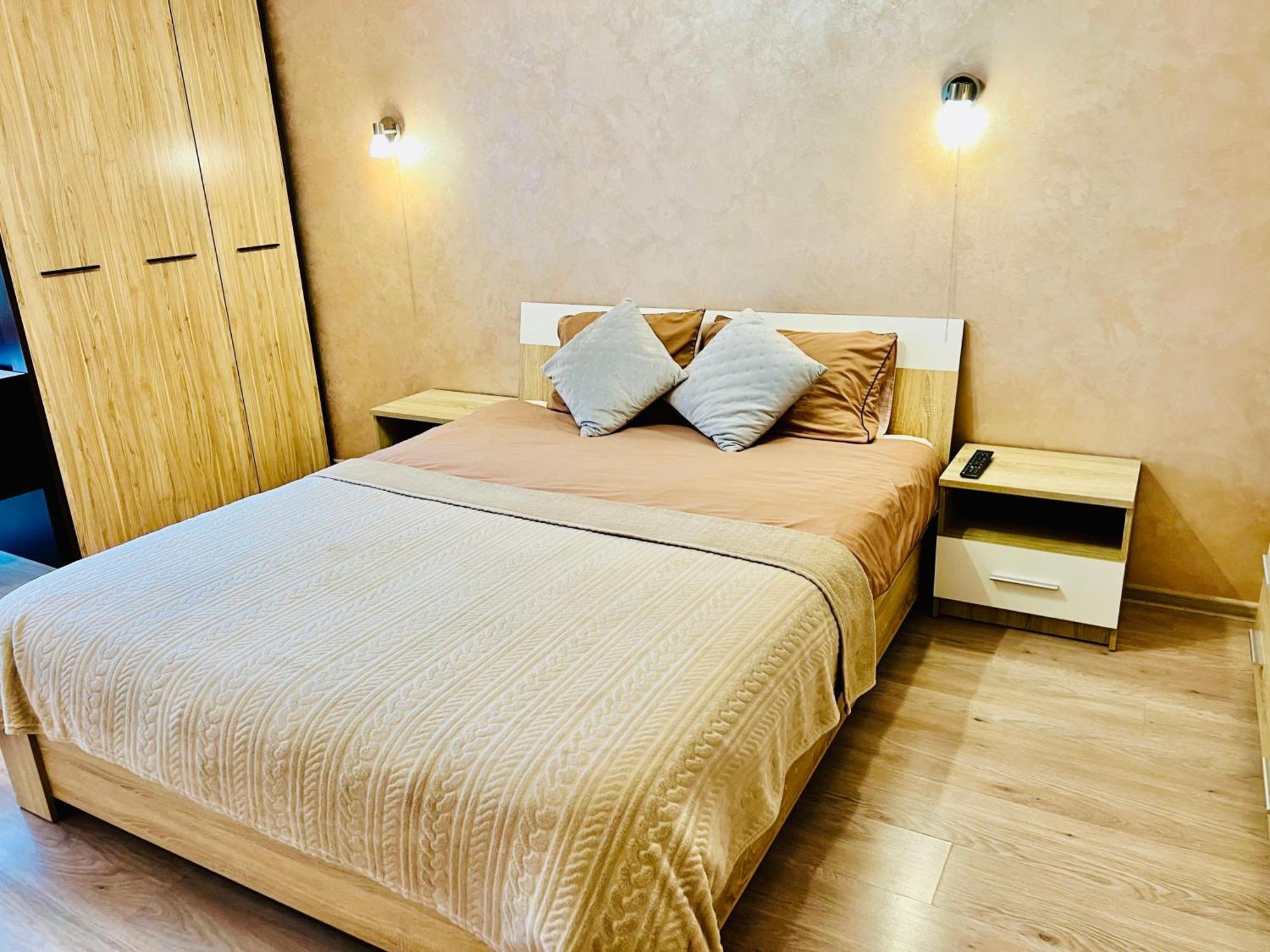Apartaments Sichovyh Strilciv 68A Ивано-Франкивск Екстериор снимка